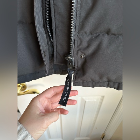 Canada Goose Shelbourne Parka - Picture 12 of 15